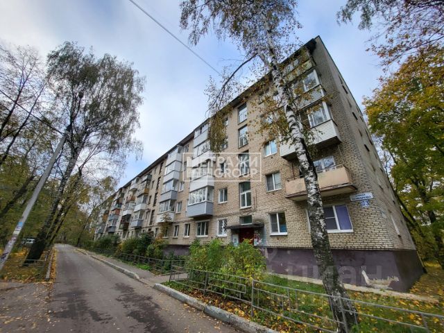 Доля, 45 м², 3/5 этаж