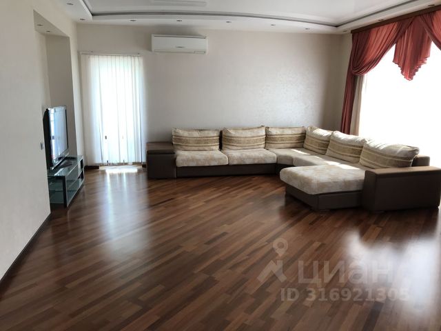 3-комн., 140 м², 5/10 этаж
