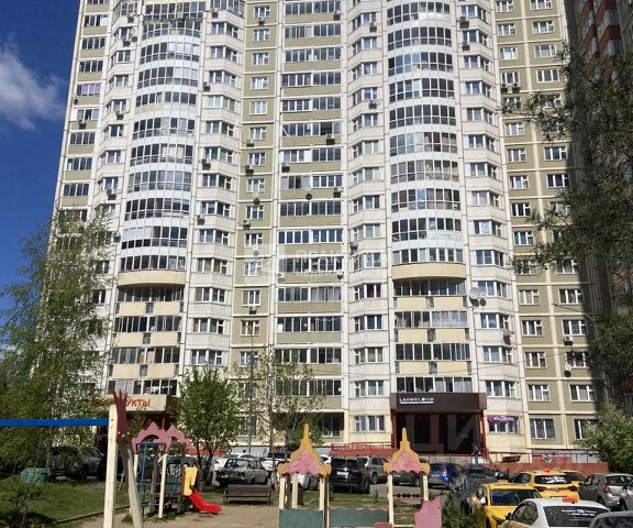 1-комн., 41,7 м², 2/22 этаж