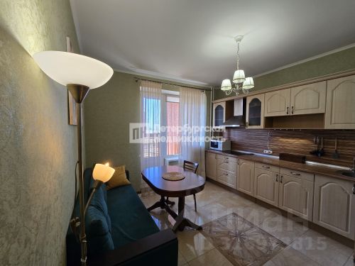 1-комн., 43 м², 10/15 этаж