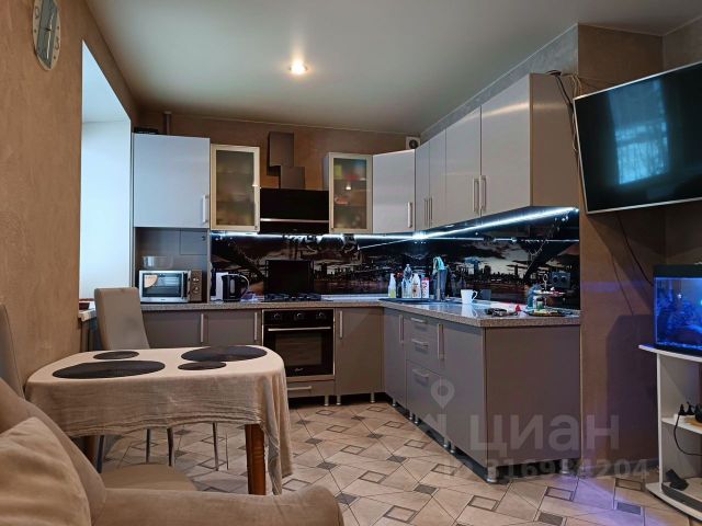 2-комн., 56 м², 1/5 этаж