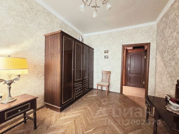 2-комн., 63,4 м², 1/4 этаж