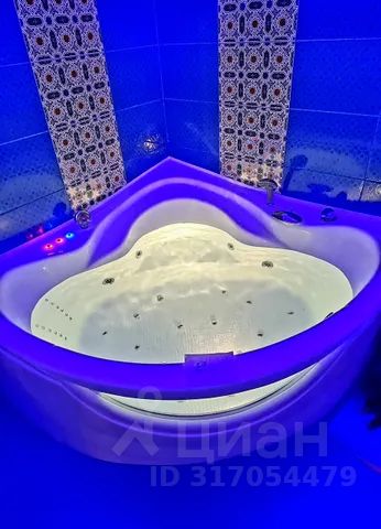 2-комн., 65 м², 13/14 этаж