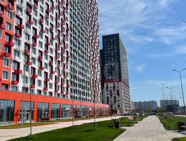 2-комн., 70,7 м², 18/25 этаж