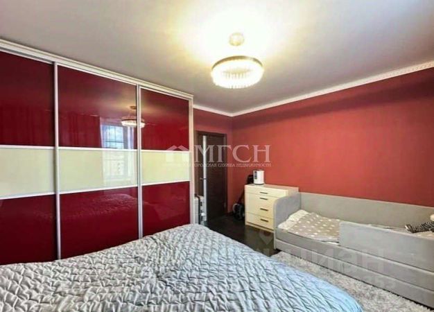2-комн., 80 м², 11/17 этаж