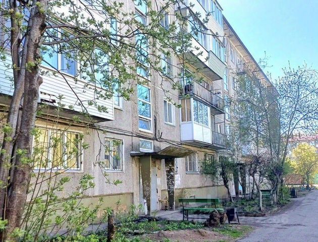2-комн., 44 м², 1/5 этаж