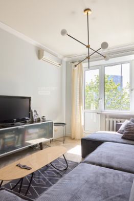 3-комн.кв., 53 м², этаж 4