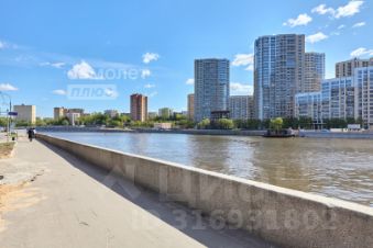 3-комн.кв., 53 м², этаж 4