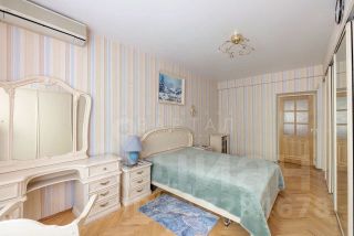 3-комн.кв., 81 м², этаж 3