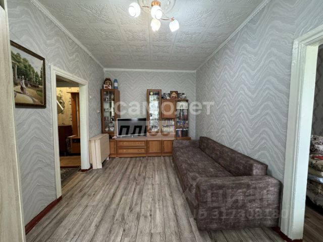 2-комн., 40,7 м², 1/4 этаж