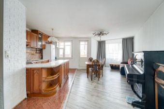 3-комн.кв., 74 м², этаж 5