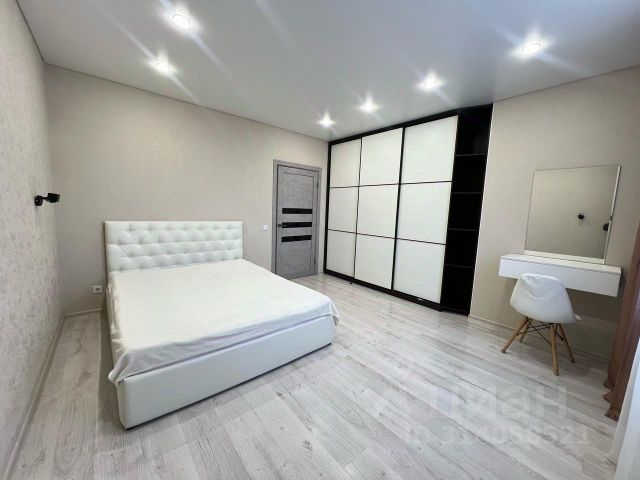 1-комн., 43 м², 20/25 этаж