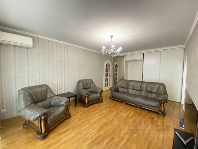 2-комн., 60 м², 10/12 этаж