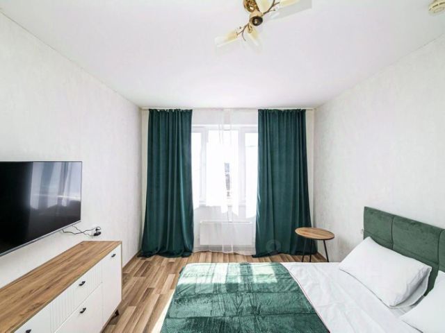 1-комн., 70 м², 1/1 этаж