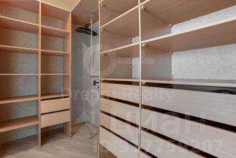 2-комн.кв., 72 м², этаж 7