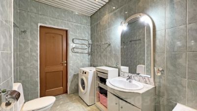 2-комн.кв., 53 м², этаж 8