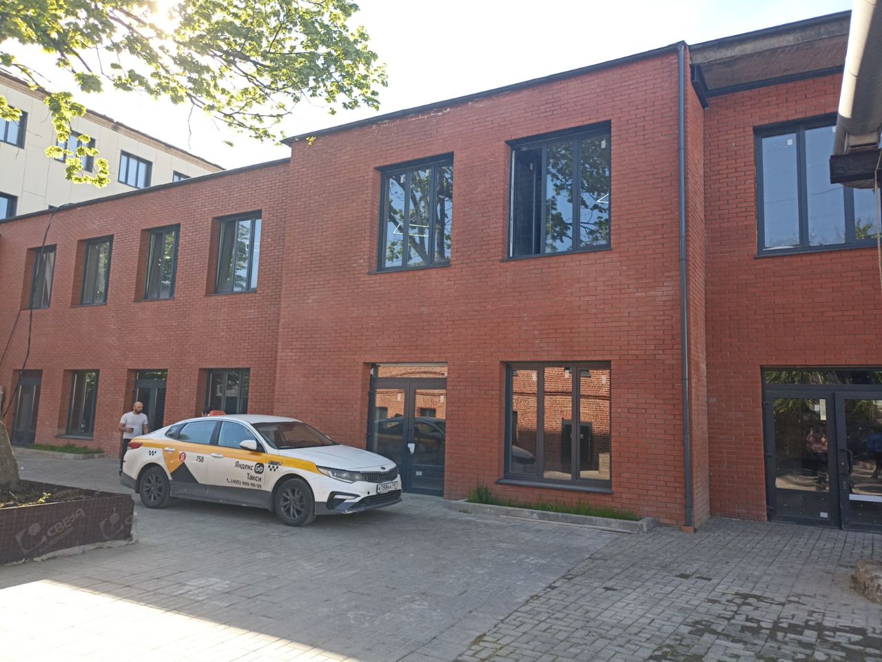 Бизнес Центр на ул. Большая Почтовая, 43-45с2 (Строение 2)