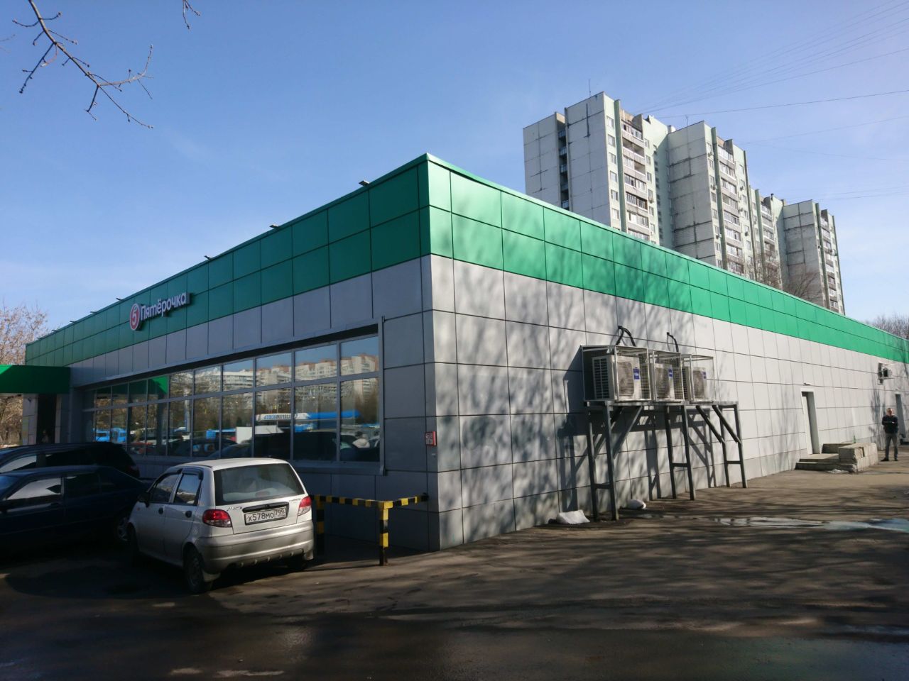 продажа помещений в ТЦ в Юрловском проезде, 5