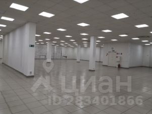 торг. площадь 1400 м², этаж 2