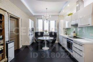 3-комн.кв., 82 м², этаж 21
