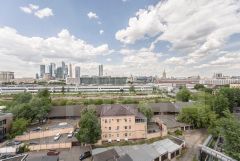 2-комн.кв., 71 м², этаж 9