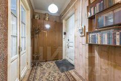 2-комн.кв., 71 м², этаж 9