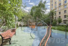 2-комн.кв., 71 м², этаж 9