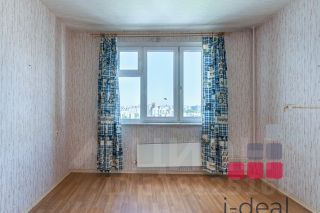 3-комн.кв., 77 м², этаж 22