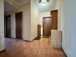 2-комн.кв., 61 м², этаж 6