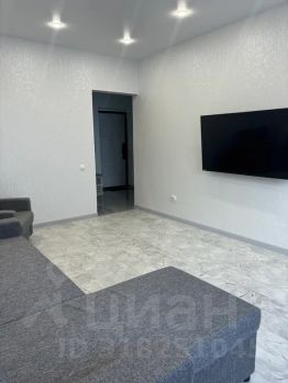 1-комн. кв 38 м2, 2/8 эт