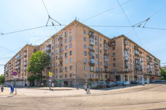 2-комн.кв., 76 м², этаж 2