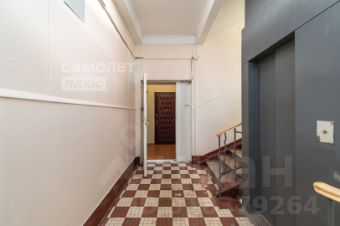 2-комн.кв., 76 м², этаж 2