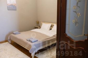 3-комн. кв 100 м2, 1/5 эт