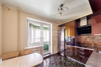 2-комн.кв., 58 м², этаж 18