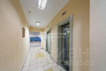 2-комн.кв., 58 м², этаж 18