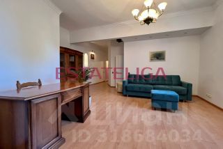 2-комн.кв., 65 м², этаж 3