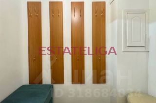 2-комн.кв., 65 м², этаж 3