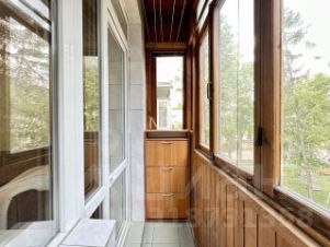 2-комн.кв., 57 м², этаж 3