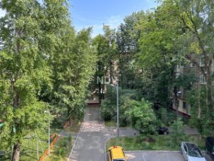 2-комн.кв., 57 м², этаж 3