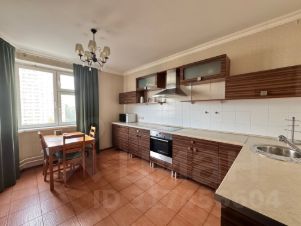 2-комн.кв., 61 м², этаж 6