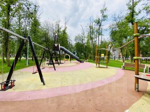 2-комн.кв., 58 м², этаж 4