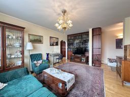 3-комн.кв., 72 м², этаж 4
