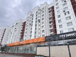 3-комн.кв., 72 м², этаж 4