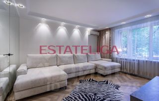 2-комн.кв., 44 м², этаж 1