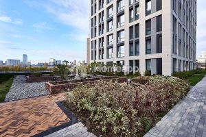 2-комн.кв., 66 м², этаж 13