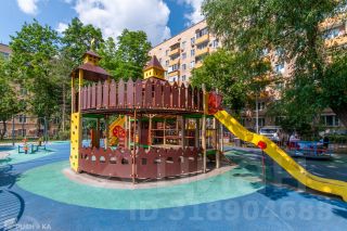 2-комн.кв., 43 м², этаж 8