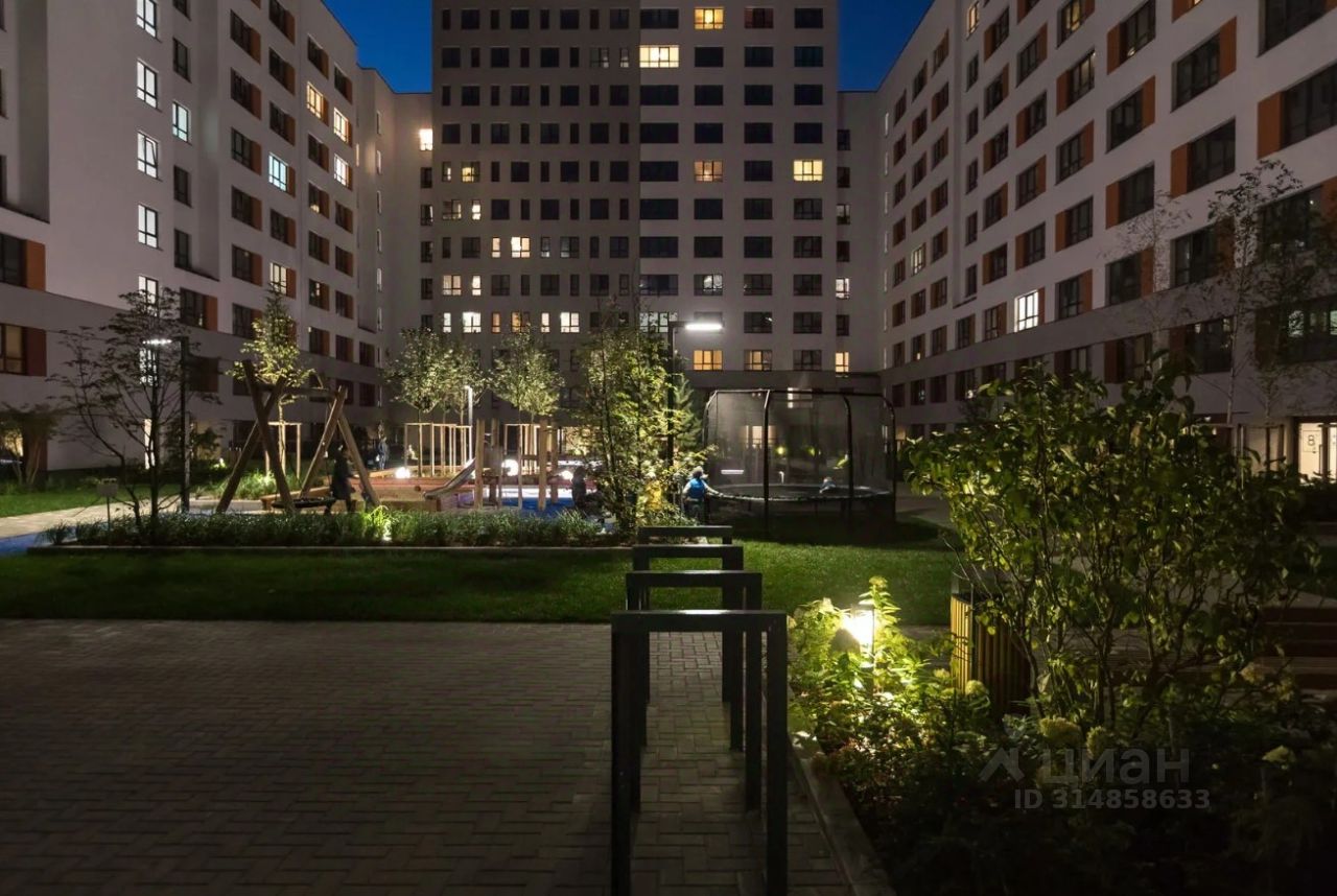3-комн. квартира, 90.1 м² 11
