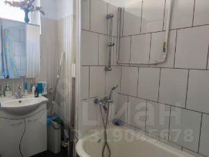 3-комн.кв., 85 м², этаж 4