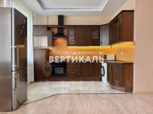 3-комн.кв., 73 м², этаж 6