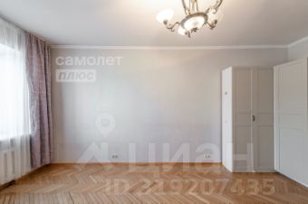 2-комн.кв., 76 м², этаж 2
